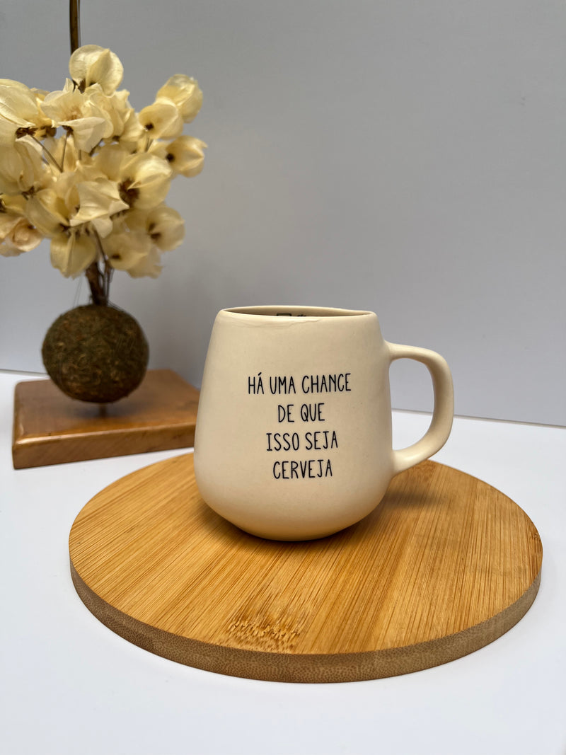 Caneca bolotinha - há uma chance de que isso seja cerveja